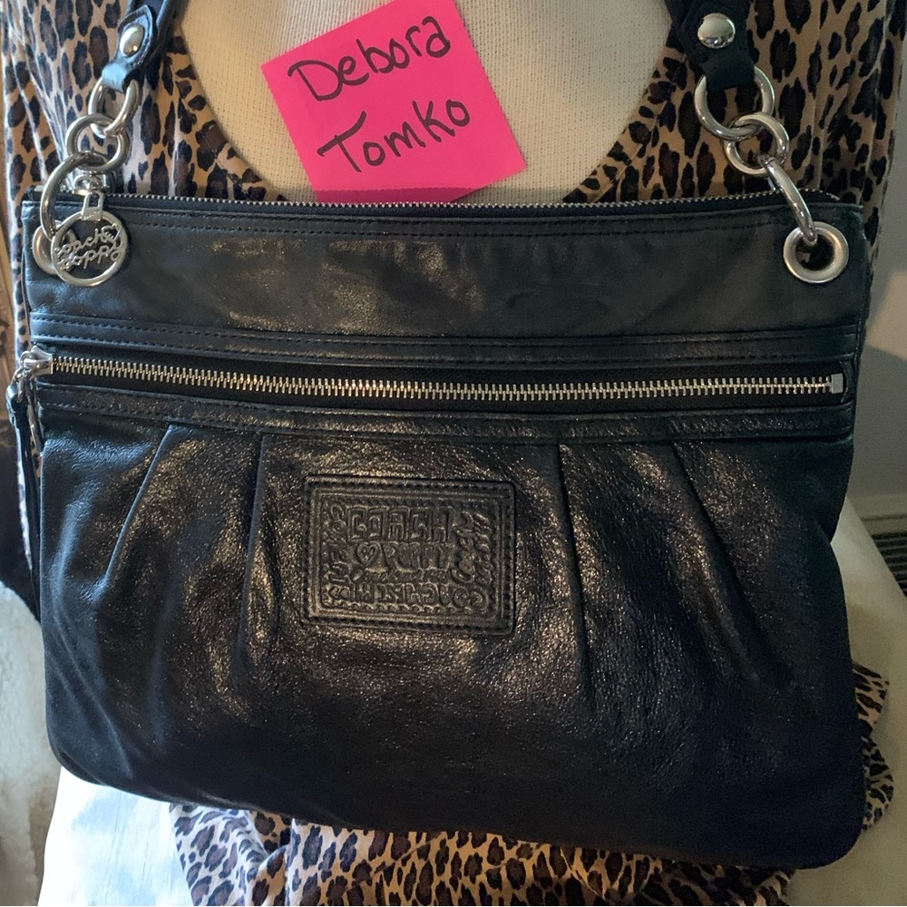 Coach Poppy Crossbody Black - Picture 2 of 9